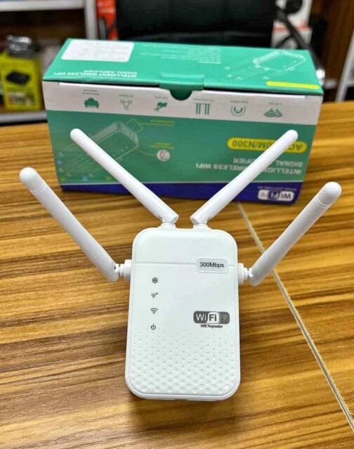 Repeteur Wifi 04 antennes professionel